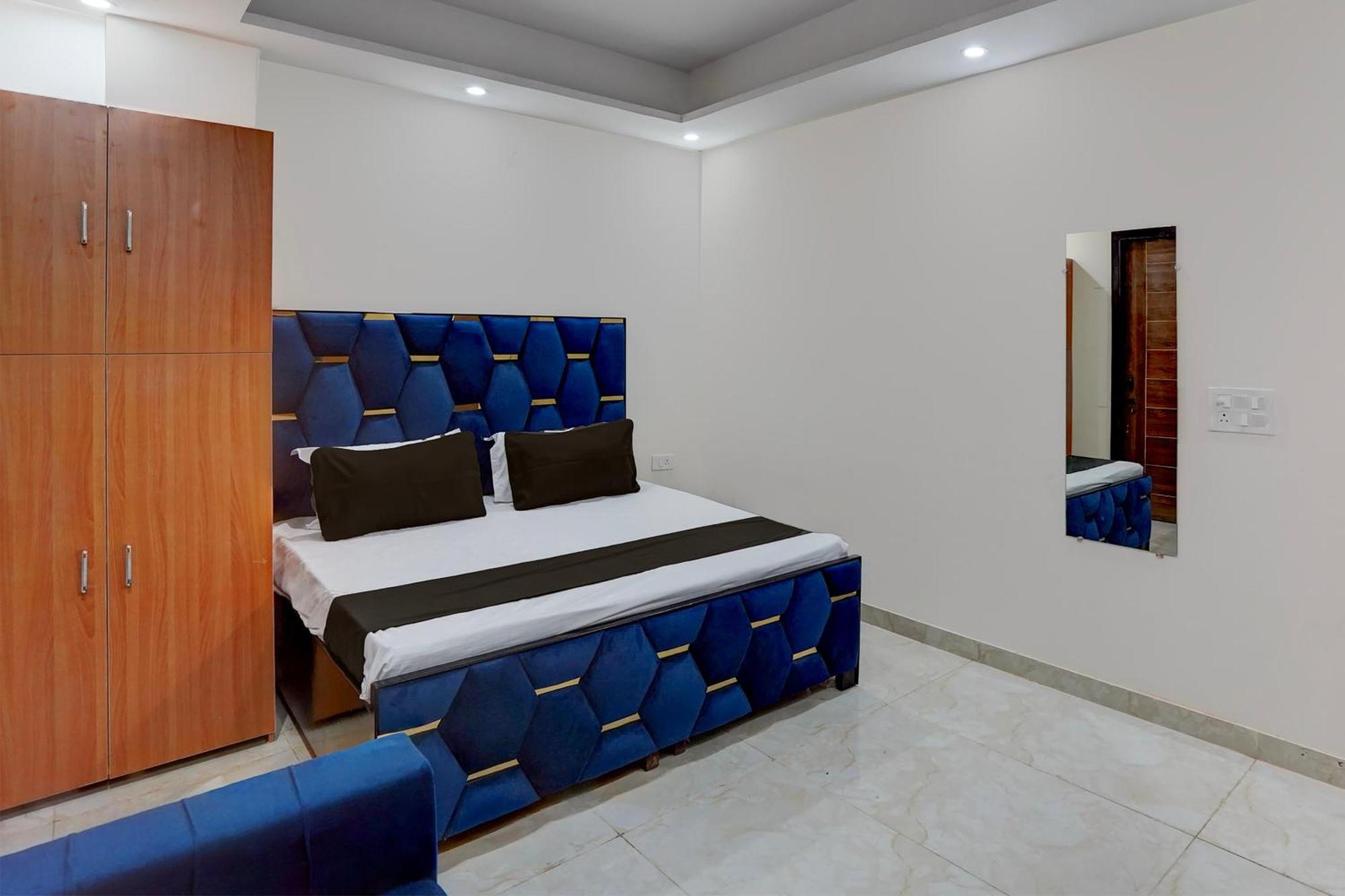 Hotel O R.N Residency Hotel Ghaziabad Exterior foto